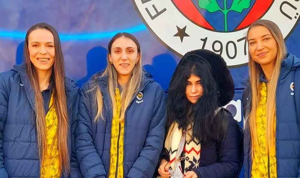 Voleybolun Büyülü Dünyası Ayaz Kış Gününde Sıcak Anılar, Çiğdem Yorgancıoğlu